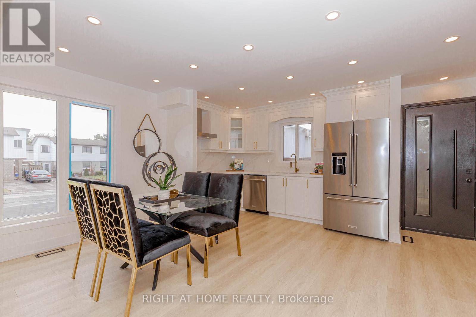 1 Homeland Court, Brampton, Ontario  L6S 1R8 - Photo 10 - W12581330