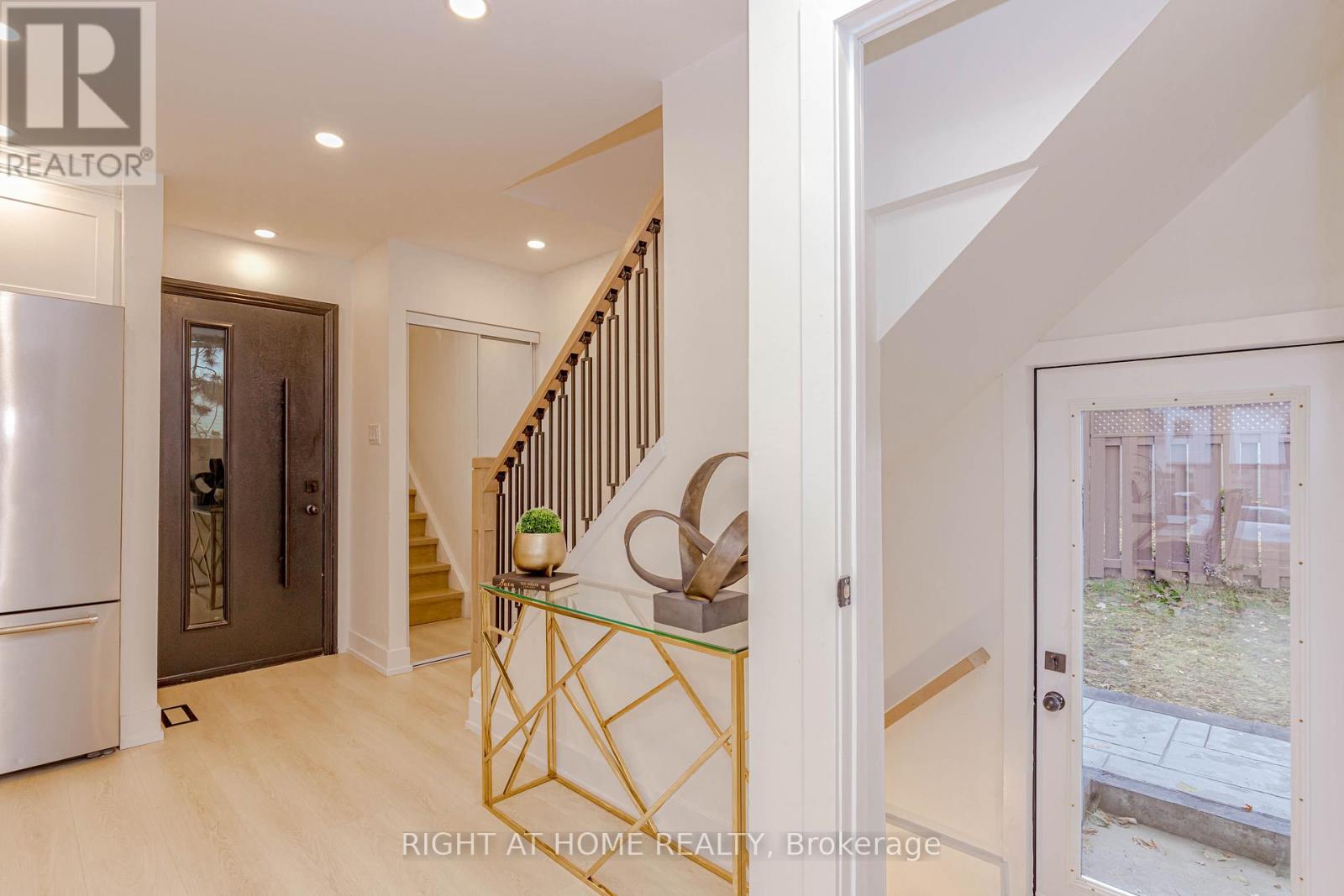 1 Homeland Court, Brampton, Ontario  L6S 1R8 - Photo 34 - W12581330