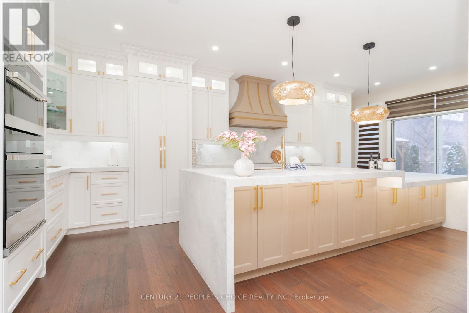 39 Huntspoint Drive, Brampton, Ontario  L6P 2E9 - Photo 19 - W12581374