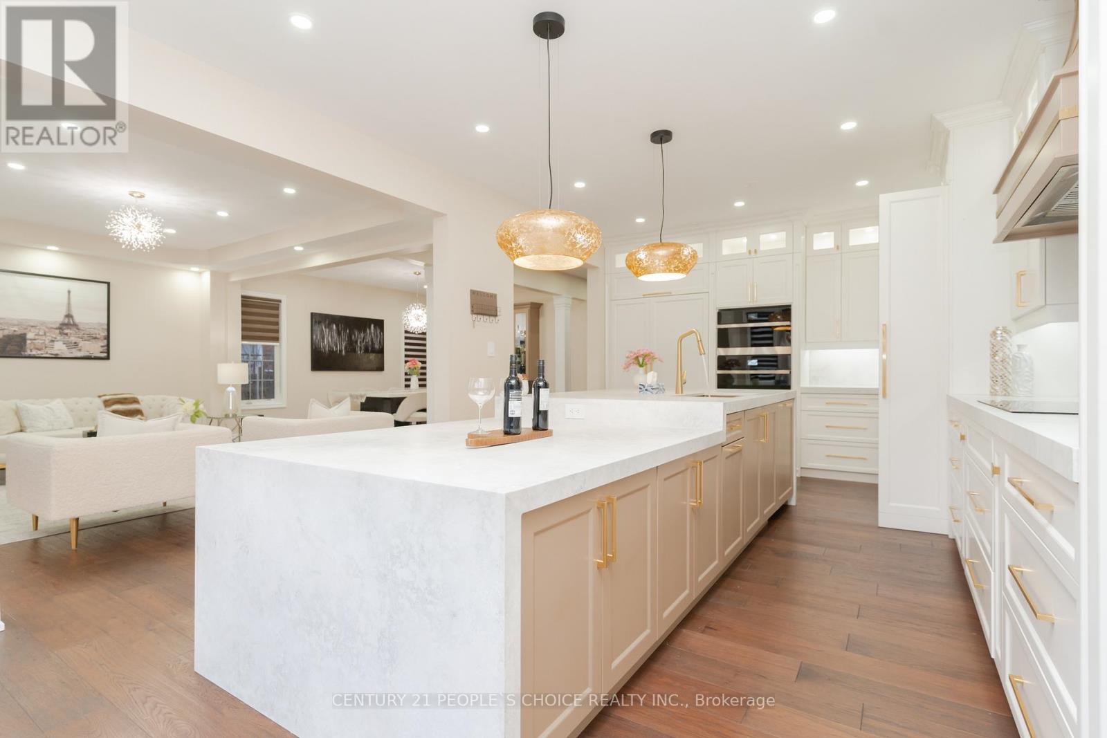 39 Huntspoint Drive, Brampton, Ontario  L6P 2E9 - Photo 20 - W12581374