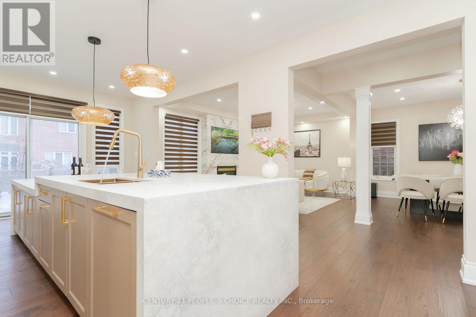 39 Huntspoint Drive, Brampton, Ontario  L6P 2E9 - Photo 21 - W12581374