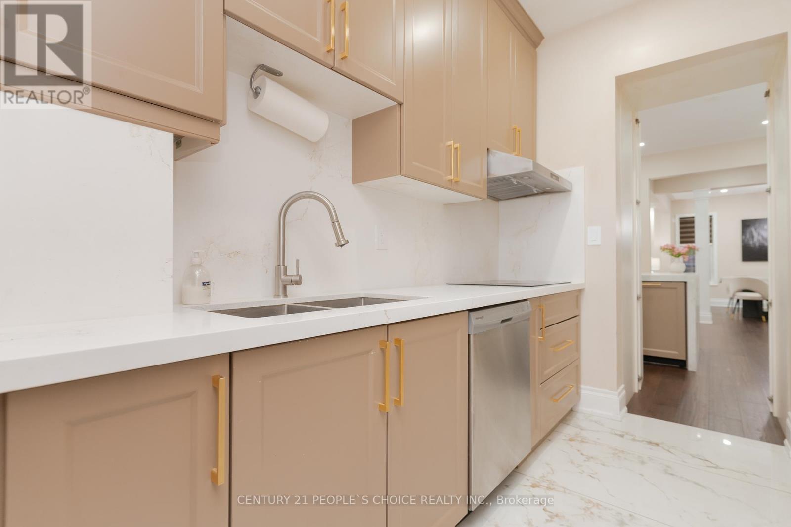 39 Huntspoint Drive, Brampton, Ontario  L6P 2E9 - Photo 28 - W12581374