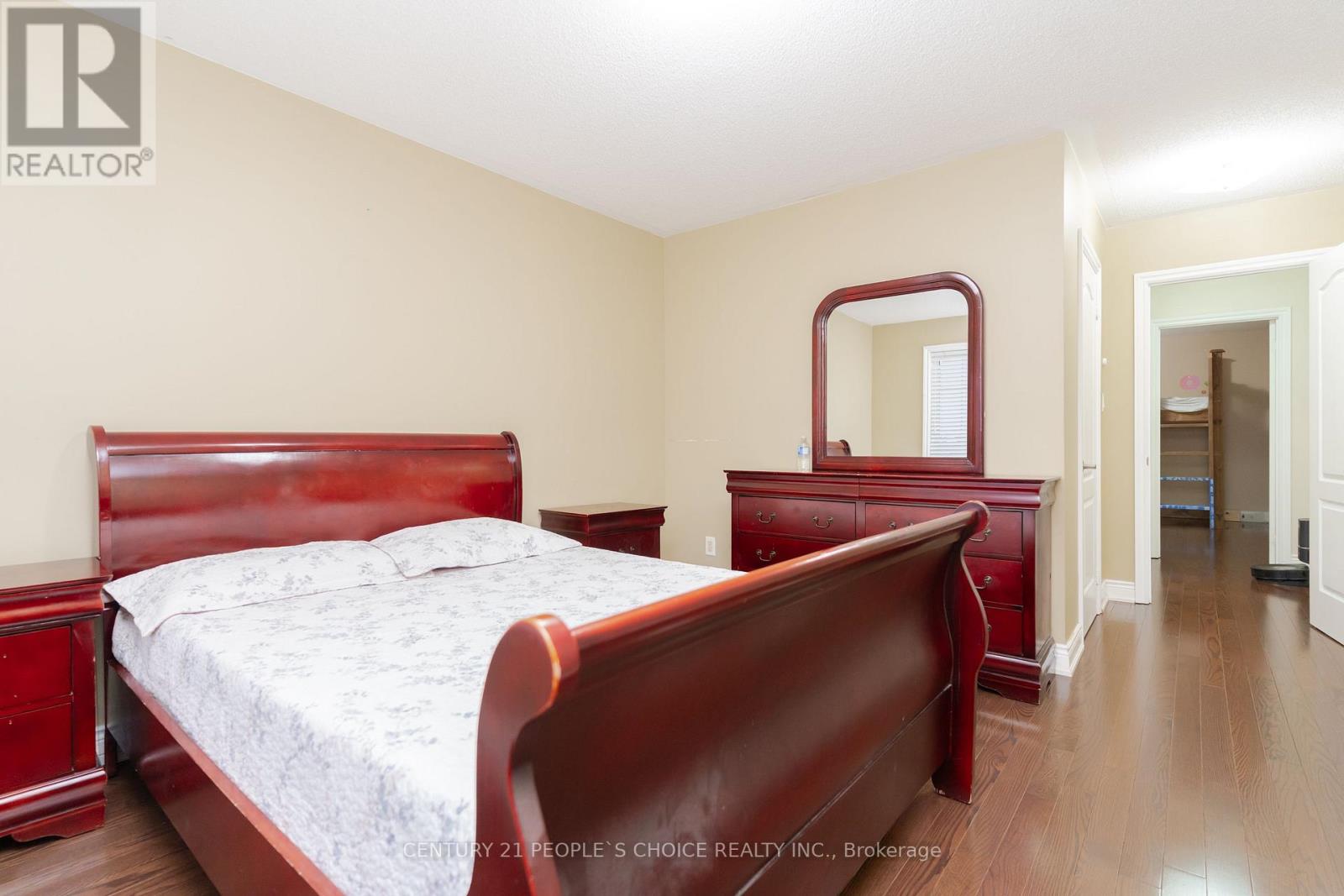 39 Huntspoint Drive, Brampton, Ontario  L6P 2E9 - Photo 42 - W12581374