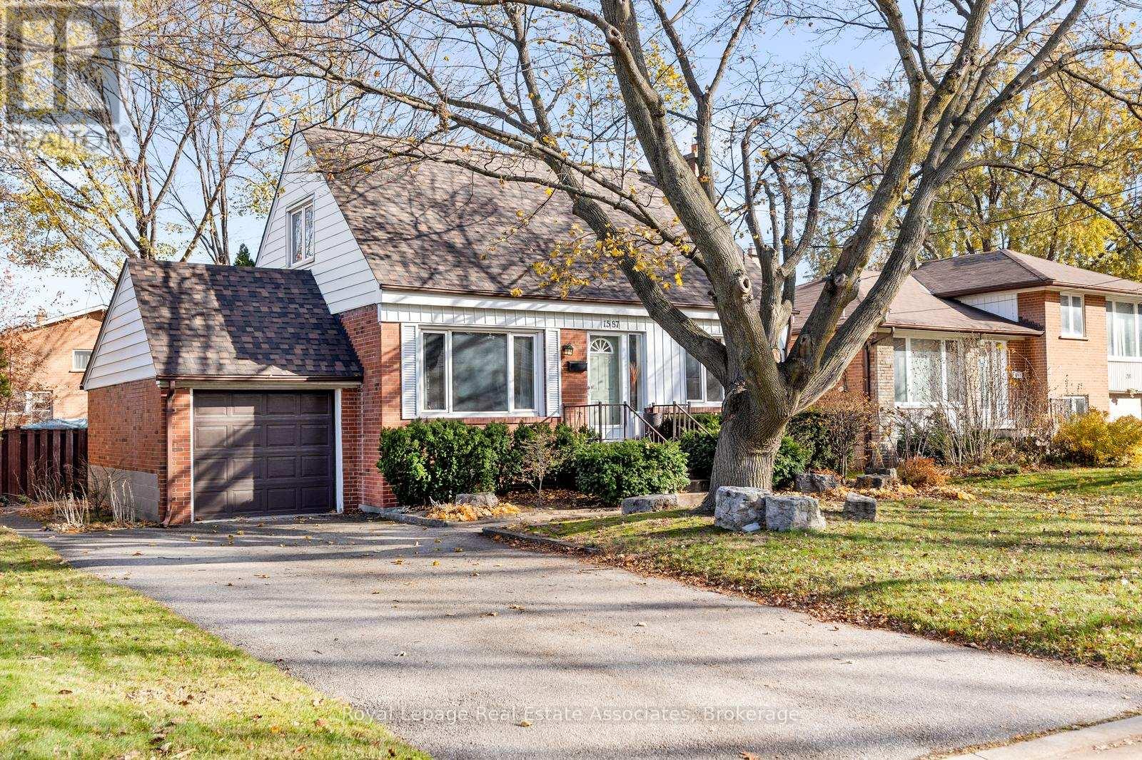 1587 MUIR ROAD, Mississauga, Ontario