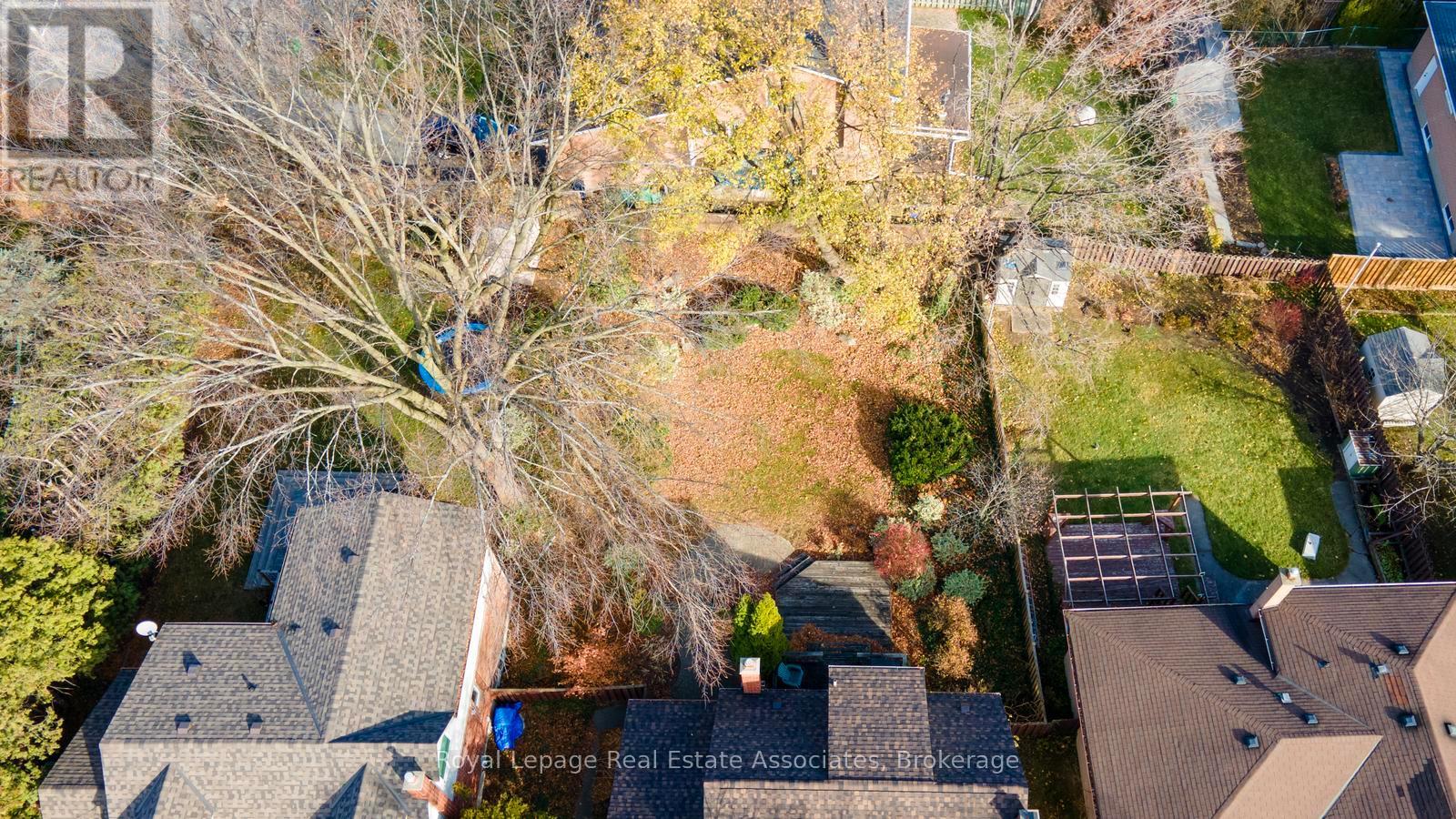 1587 Muir Road, Mississauga, Ontario  L5E 2J3 - Photo 33 - W12581396