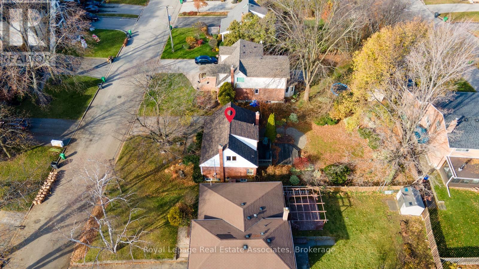 1587 Muir Road, Mississauga, Ontario  L5E 2J3 - Photo 35 - W12581396