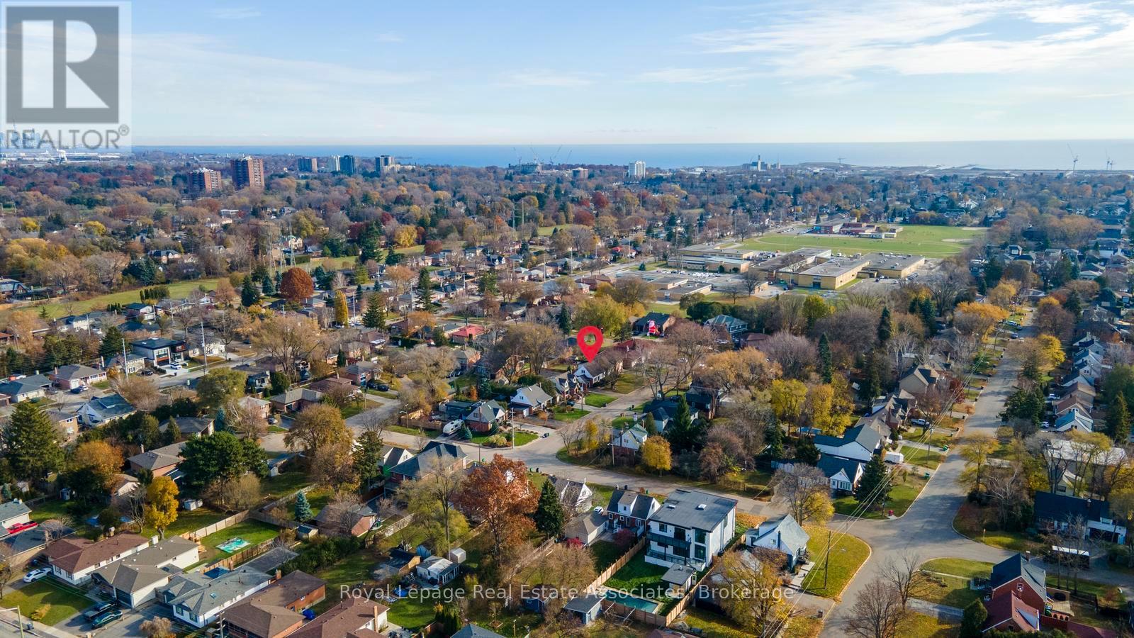 1587 Muir Road, Mississauga, Ontario  L5E 2J3 - Photo 41 - W12581396