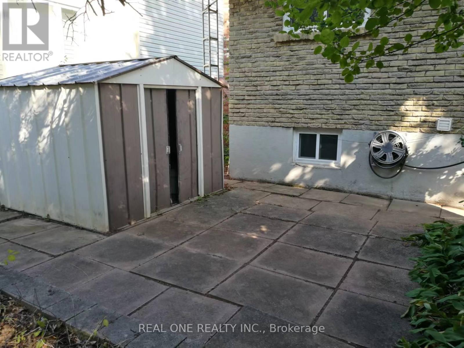 79 Osborne Crescent, Oakville, Ontario  L6H 1G2 - Photo 14 - W12581422