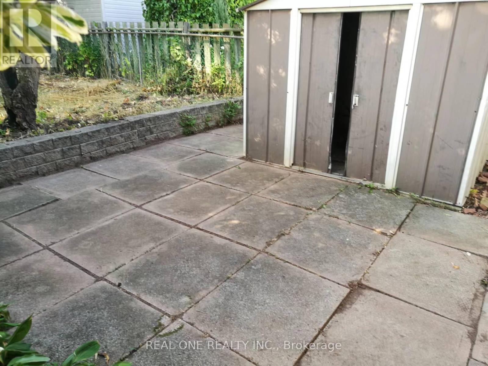 79 Osborne Crescent, Oakville, Ontario  L6H 1G2 - Photo 16 - W12581422