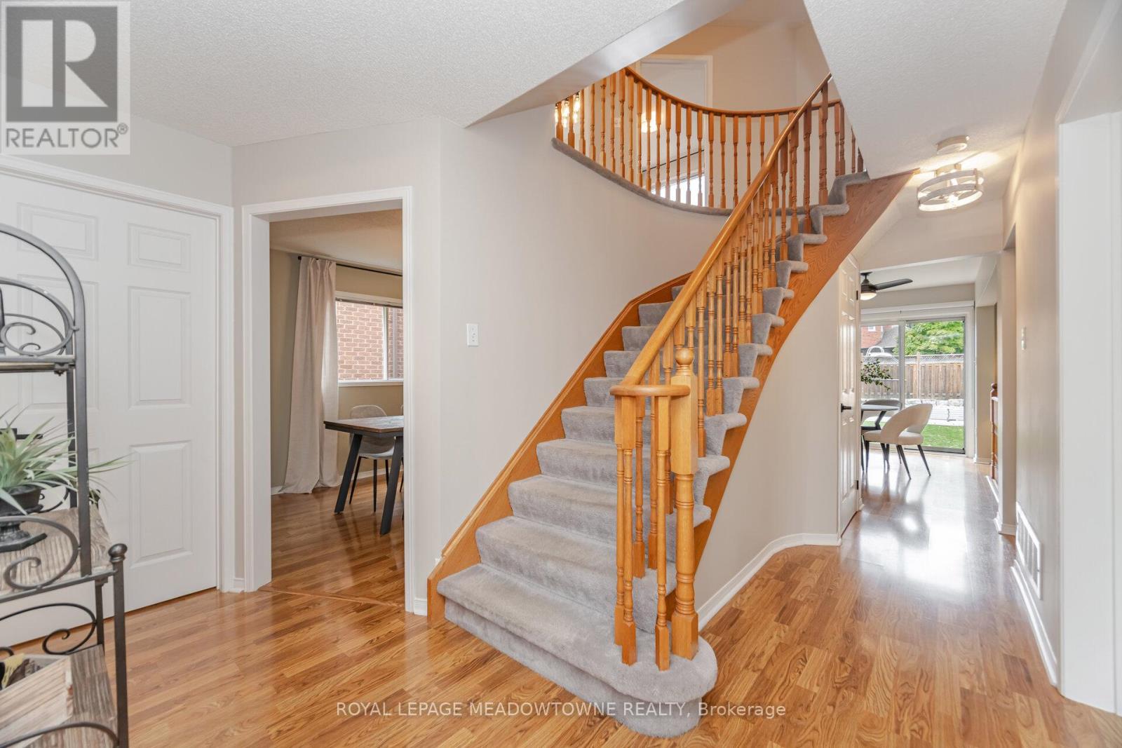 33 Harrop Avenue, Halton Hills, Ontario  L7G 5R4 - Photo 18 - W12581430