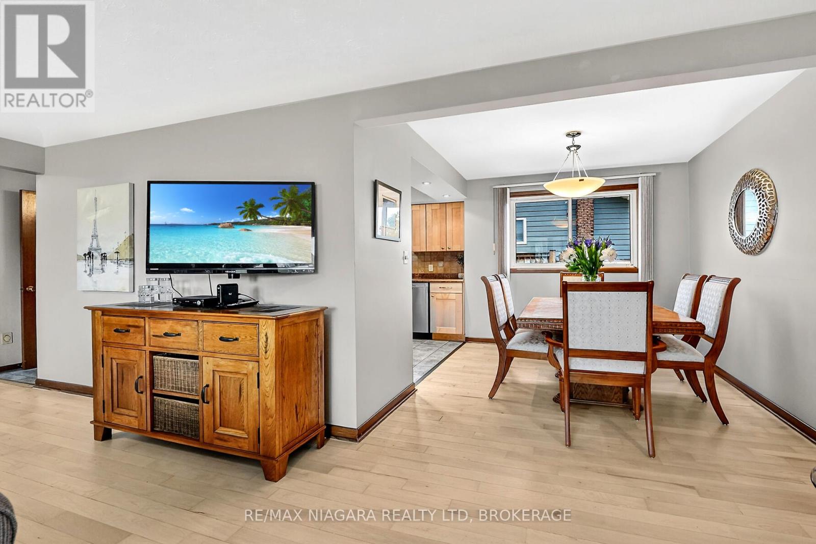 3 Donalda Court, St. Catharines, Ontario L2M 7E7 - Photo 11 - X12581542