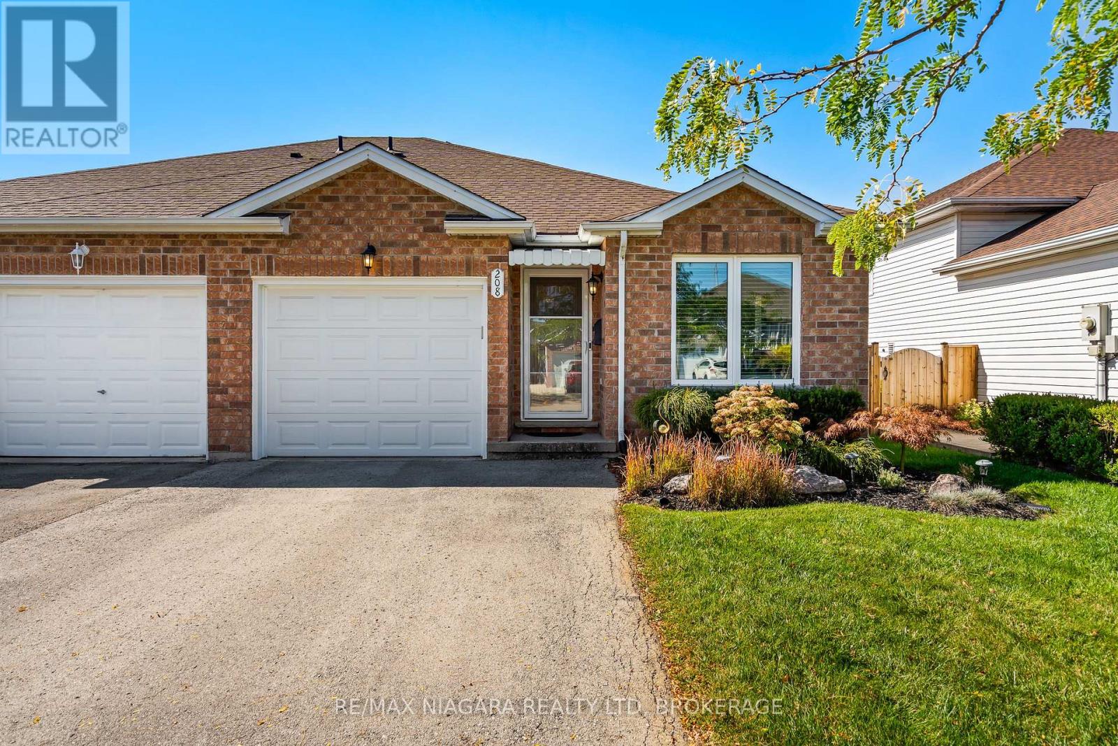 208 AUTUMN CRESCENT, Welland, Ontario