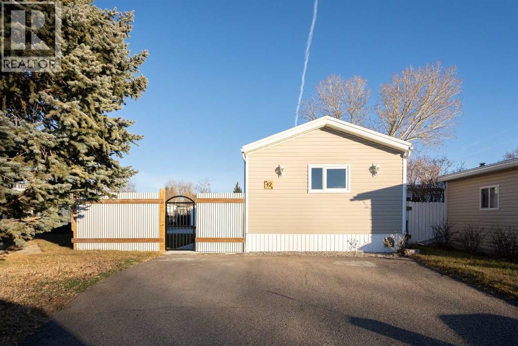 42 Westover Crescent, Claresholm, Alberta  T0L 0T0 - Photo 21 - A2271879