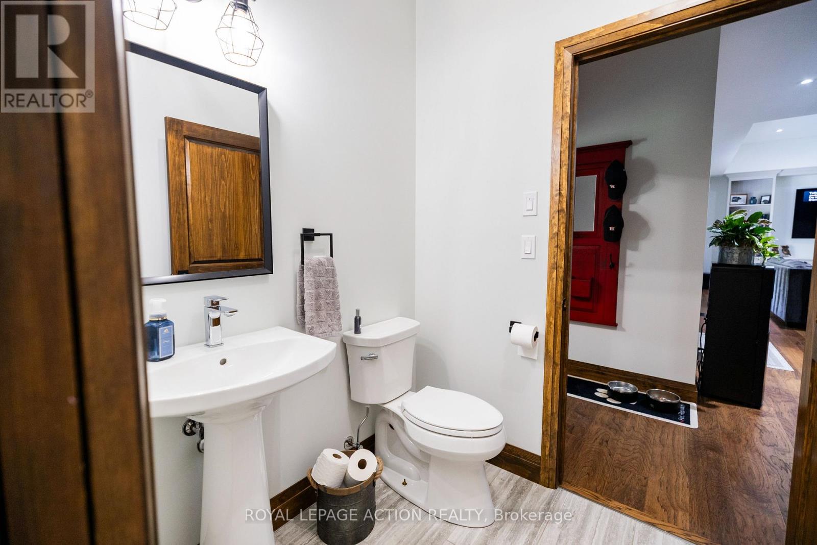 79 Concession 3, Norfolk, Ontario  N0E 1Z0 - Photo 13 - X12581332