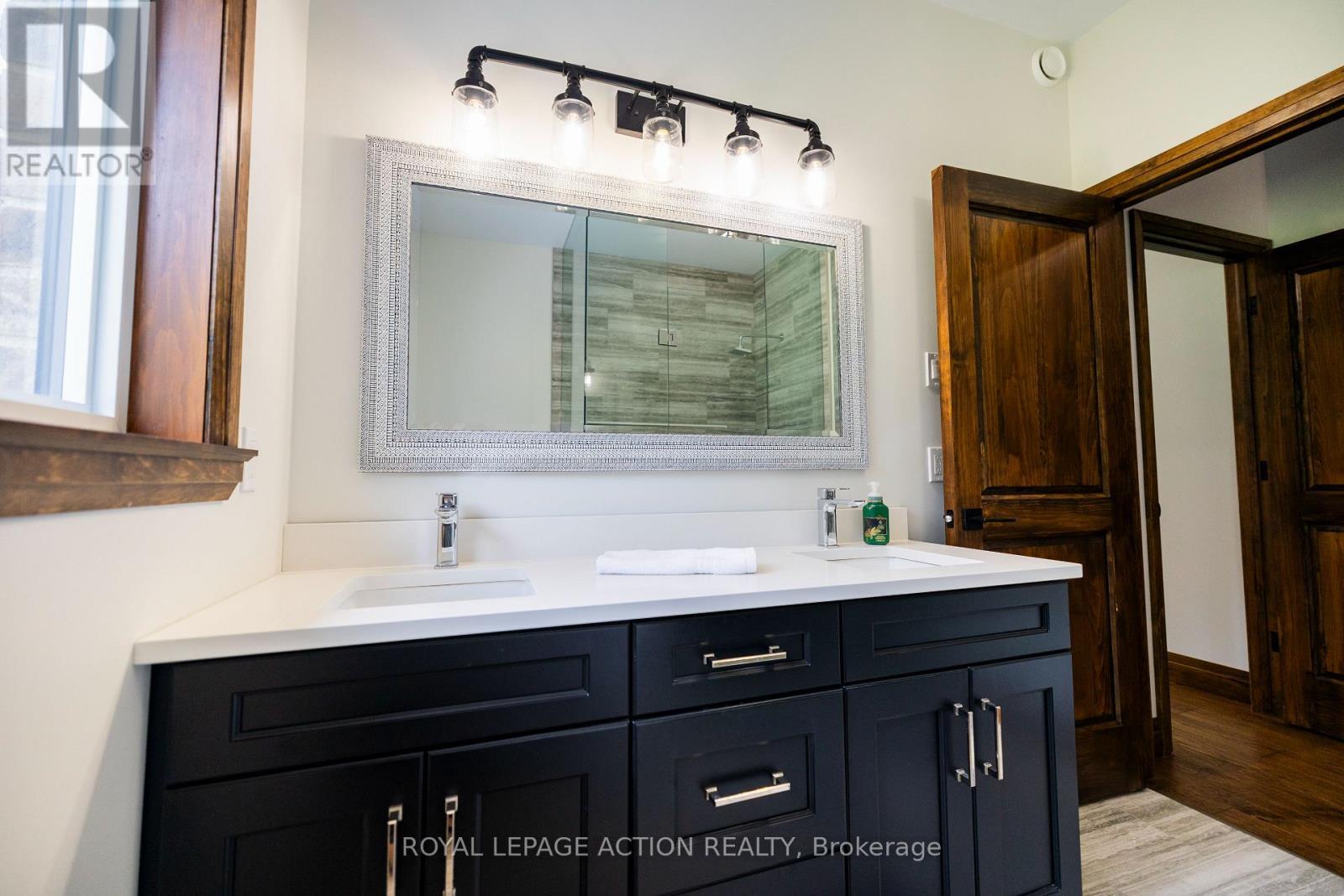 79 Concession 3, Norfolk, Ontario  N0E 1Z0 - Photo 17 - X12581332