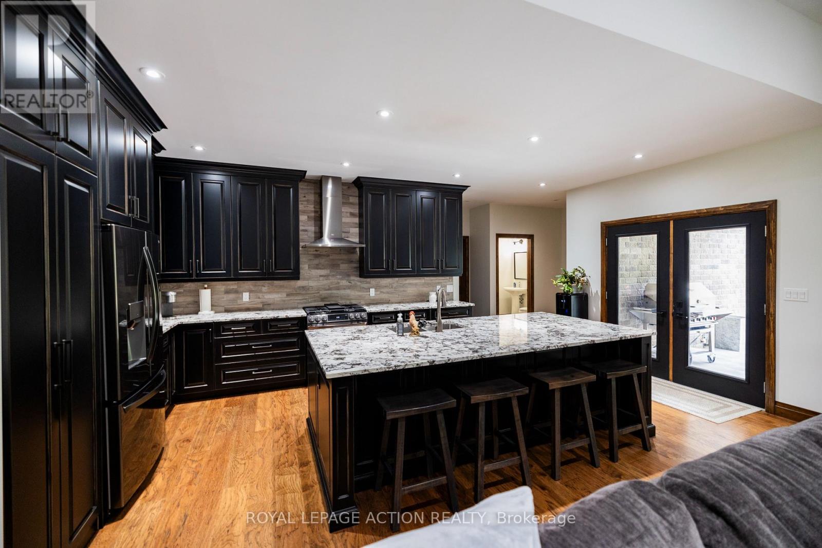 79 Concession 3, Norfolk, Ontario  N0E 1Z0 - Photo 8 - X12581332