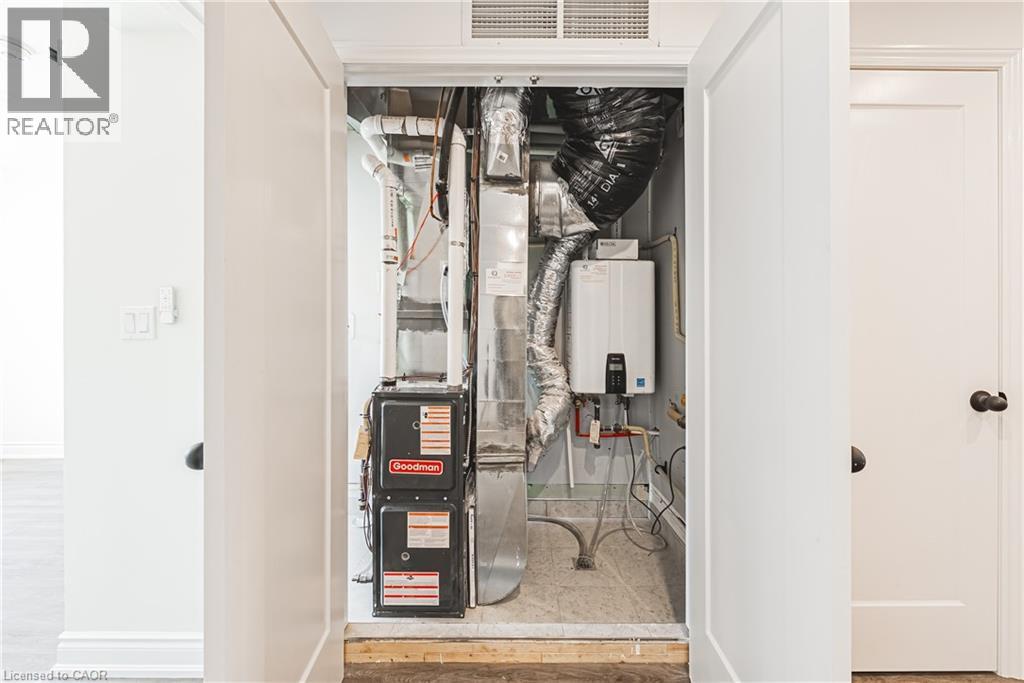 1127 Main Street E, Hamilton, Ontario  L8M 1P2 - Photo 42 - 40790811