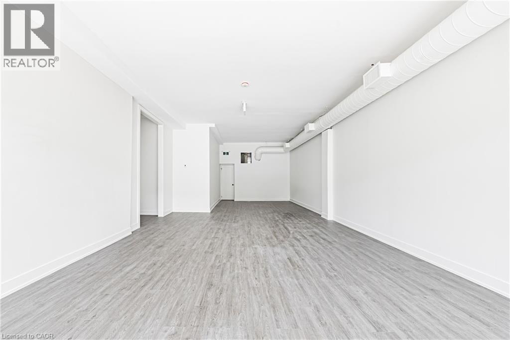 1127 Main Street E, Hamilton, Ontario  L8M 1P2 - Photo 5 - 40790811