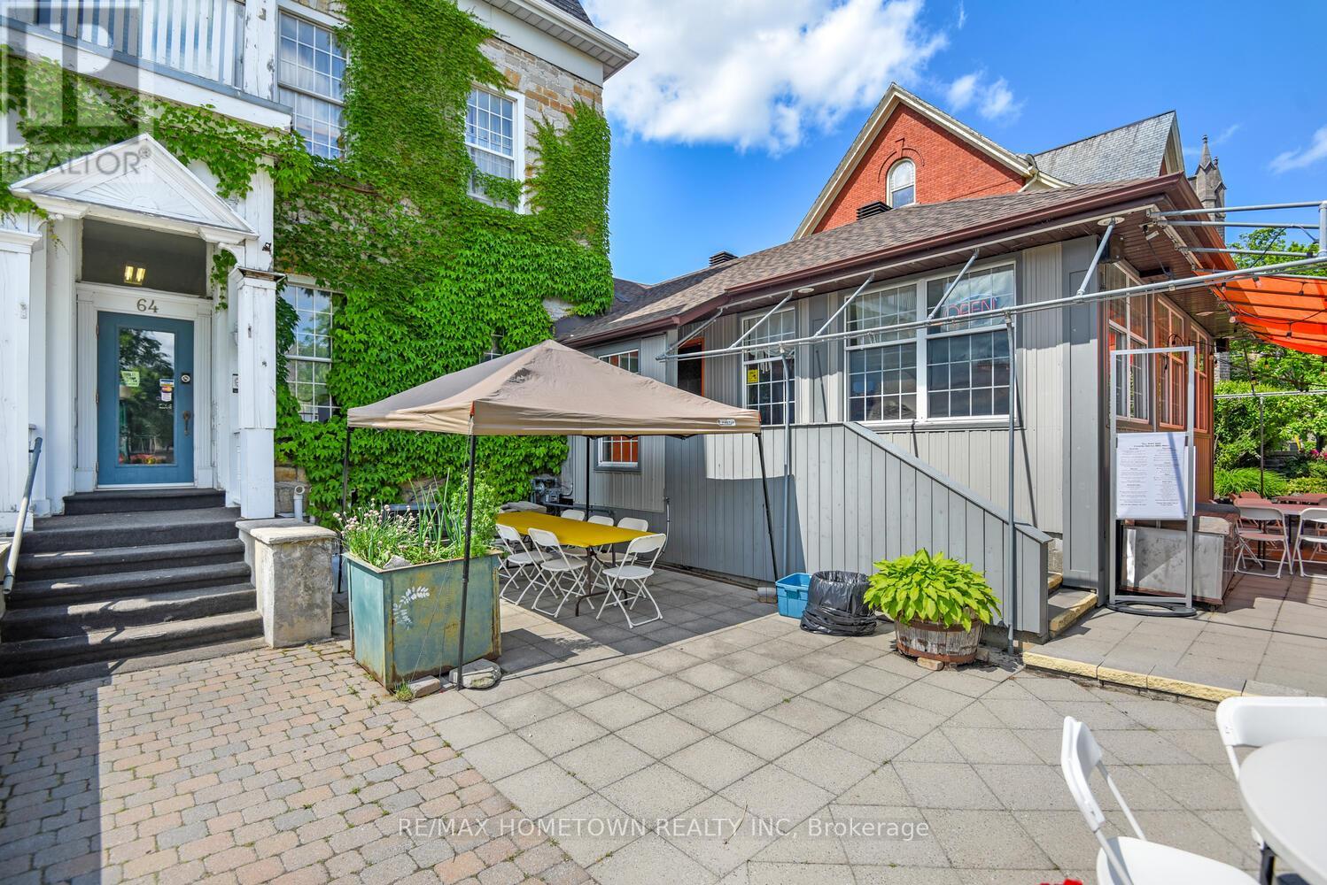 64 King Street E, Brockville, Ontario  K6V 1B3 - Photo 3 - X12581524