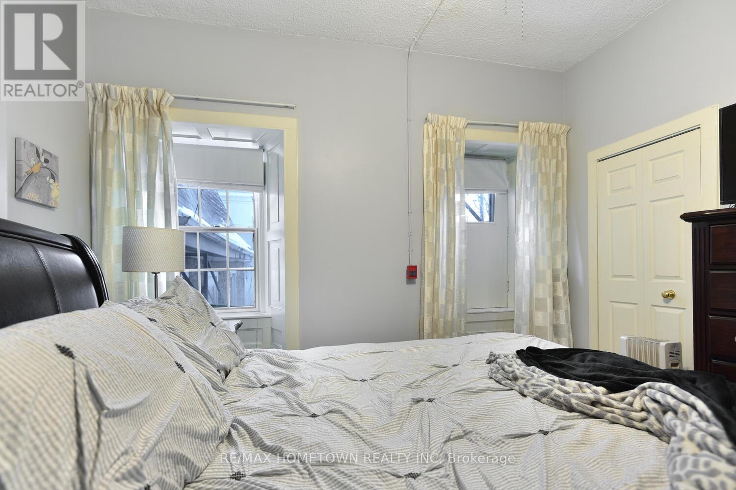 64 King Street E, Brockville, Ontario  K6V 1B3 - Photo 38 - X12581524