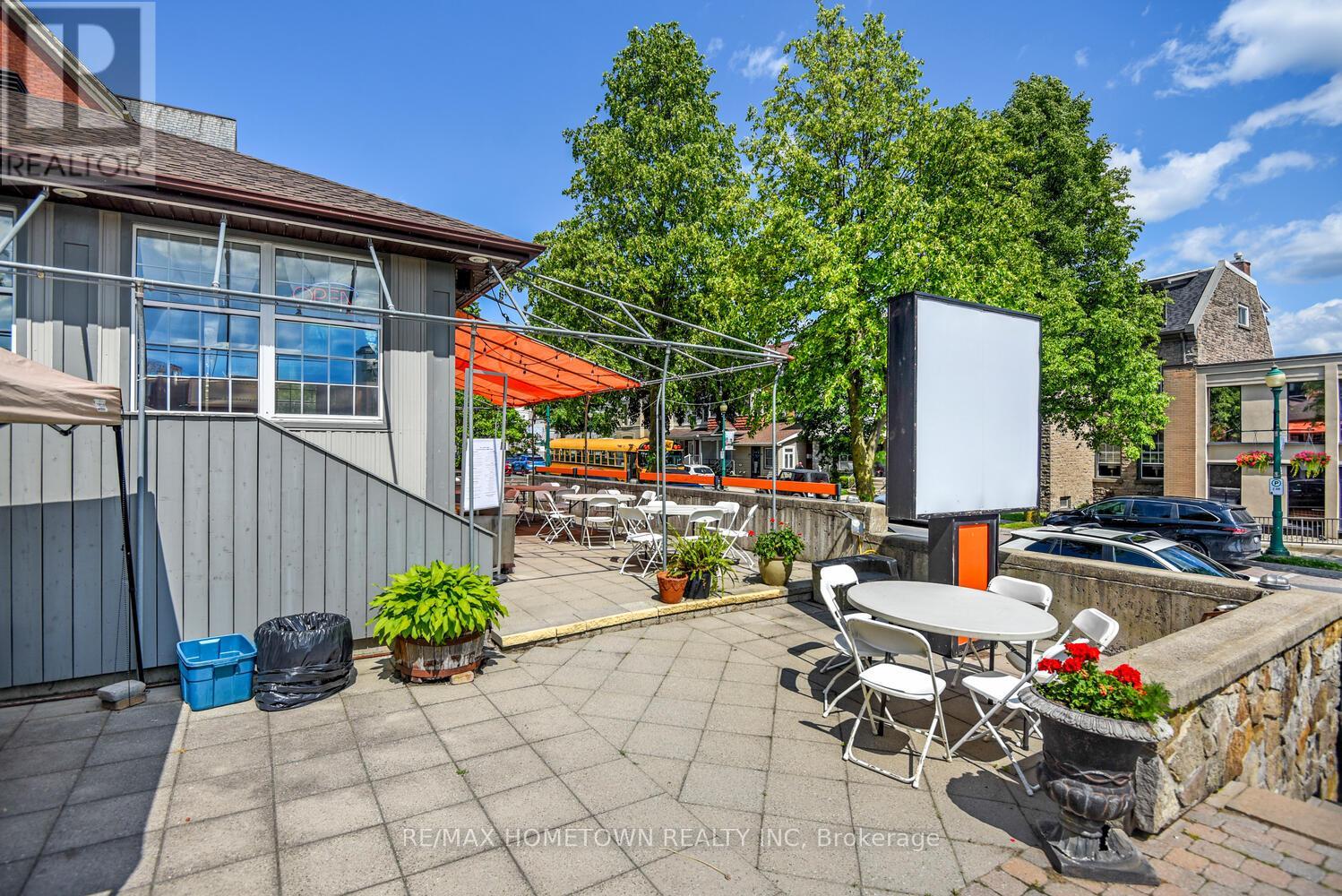 64 King Street E, Brockville, Ontario  K6V 1B3 - Photo 7 - X12581524