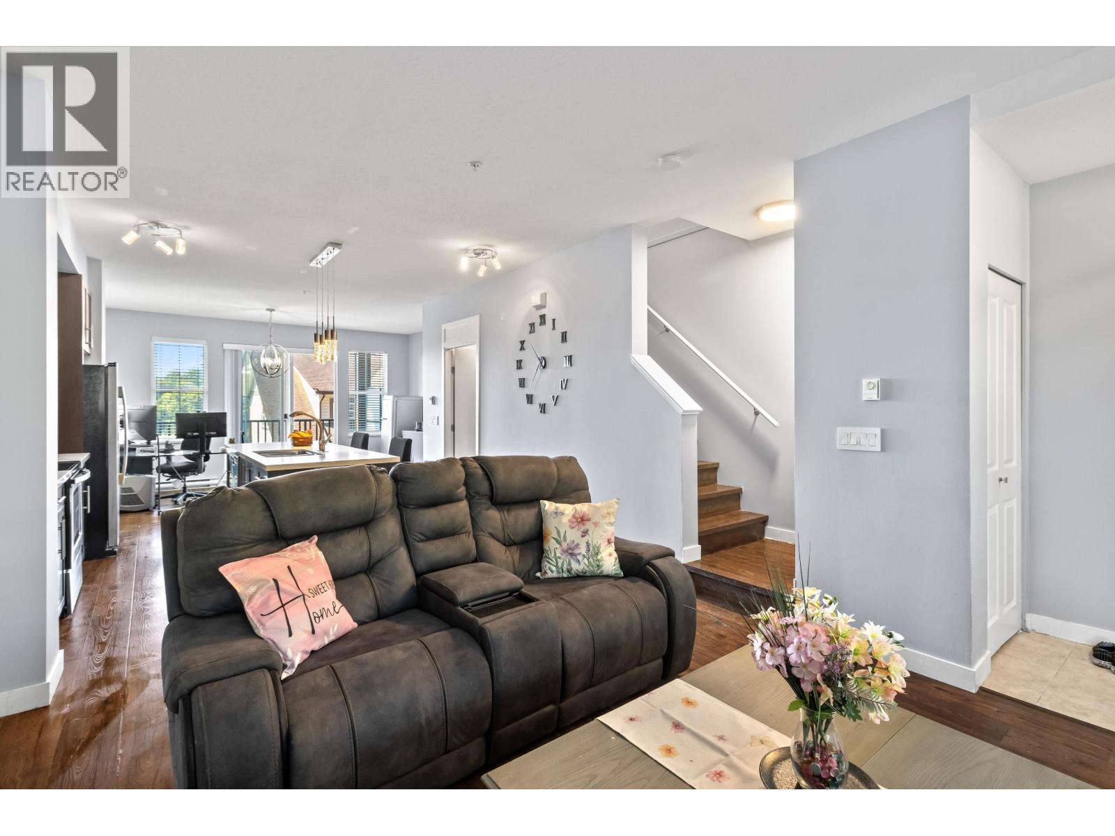 16 11176 Gilker Hill Road, Maple Ridge, British Columbia  V2W 0G5 - Photo 2 - R3070538