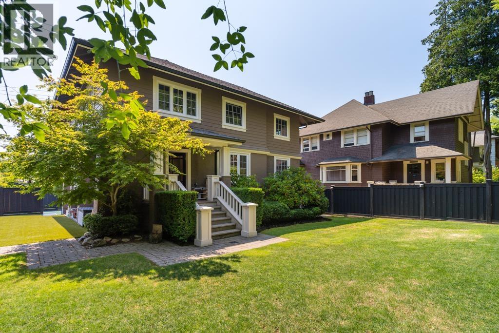 2500 W 37th Avenue, Vancouver, British Columbia V6N 2T2 - Photo 1 - R3070544