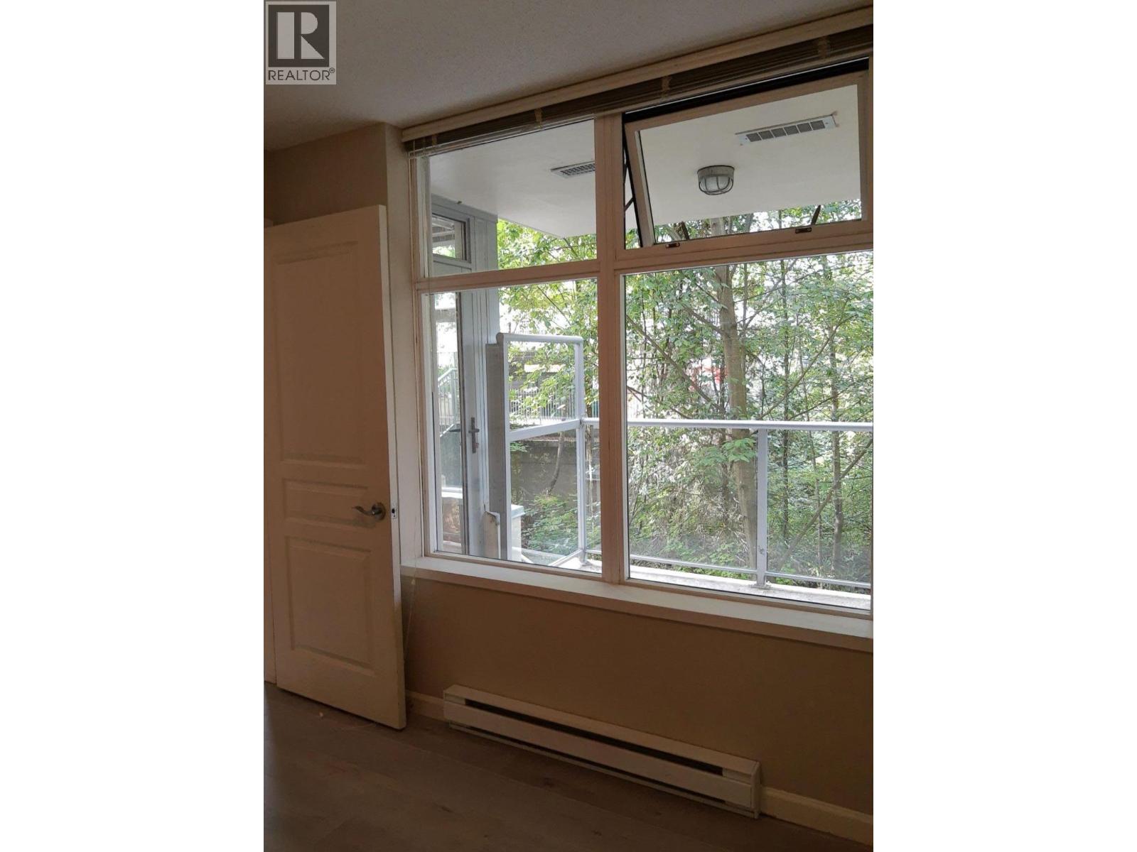 9288  University Crescent, Burnaby, British Columbia  V5A 4X7 - Photo 17 - R3070548