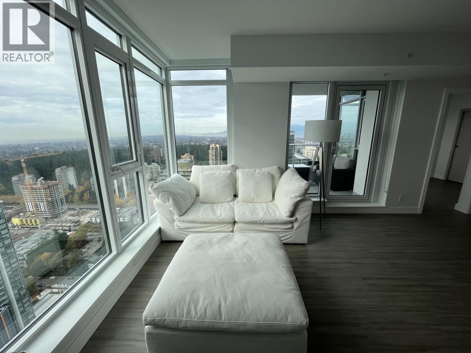 39fl Sub-Ph 4458 Beresford Street, Burnaby, British Columbia V5H 0J1 - Photo 5 - R3070549