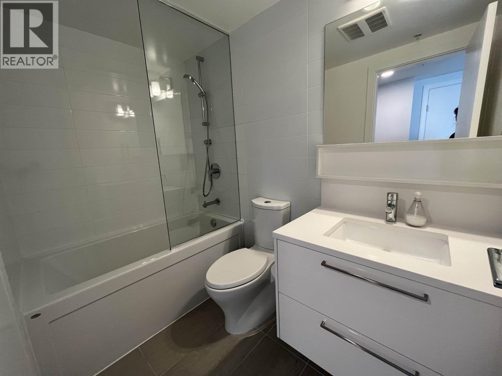 39fl Sub-Ph 4458 Beresford Street, Burnaby, British Columbia V5H 0J1 - Photo 8 - R3070549