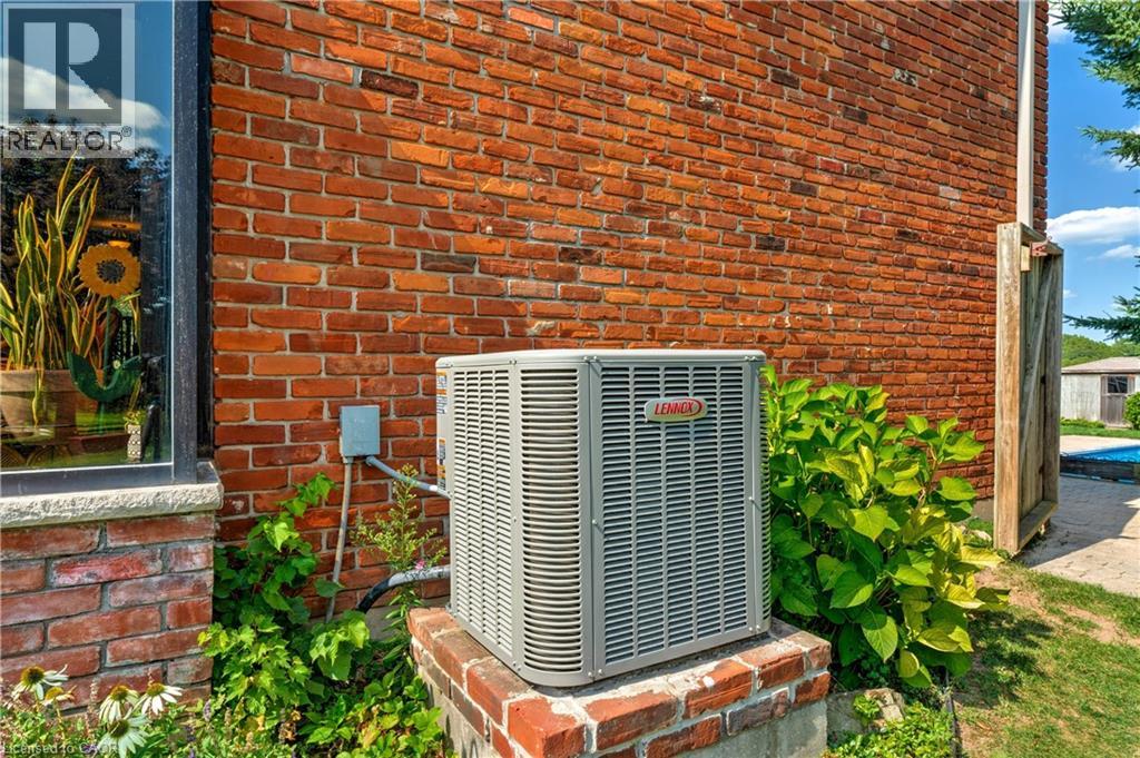 55 Kirby Avenue, Flamborough, Ontario  L9H 6H6 - Photo 49 - 40769220