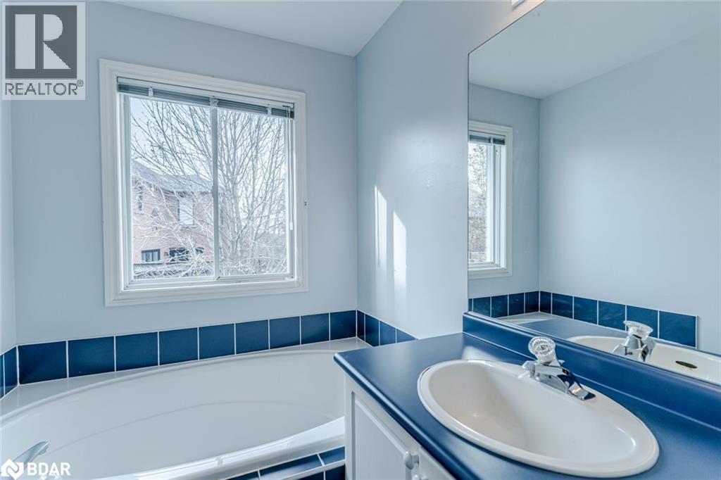 63 River Ridge Road, Barrie, Ontario L4N 7E8 - Photo 8 - 40790634