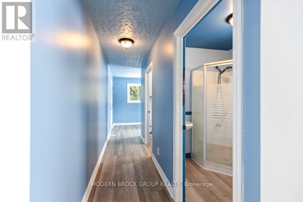 790 Scott Road, Edwardsburgh/cardinal, Ontario  K0E 1E0 - Photo 24 - X12551148