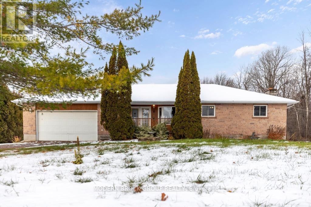 790 Scott Road, Edwardsburgh/cardinal, Ontario  K0E 1E0 - Photo 4 - X12551148