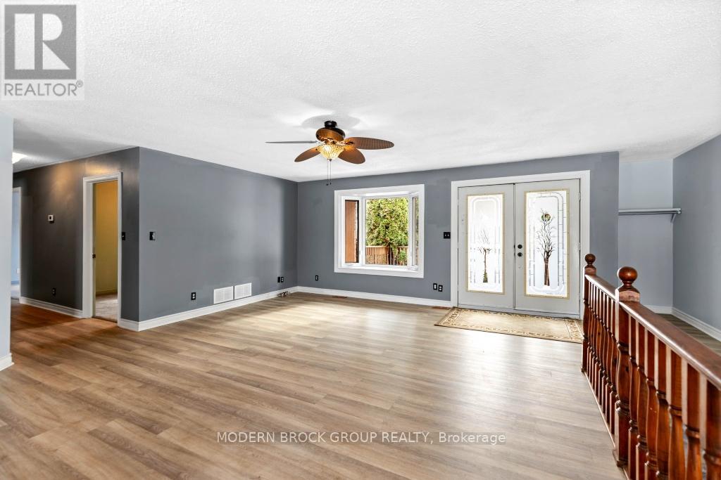 790 Scott Road, Edwardsburgh/cardinal, Ontario  K0E 1E0 - Photo 7 - X12551148