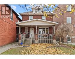 895 Pillette, Windsor, Ontario