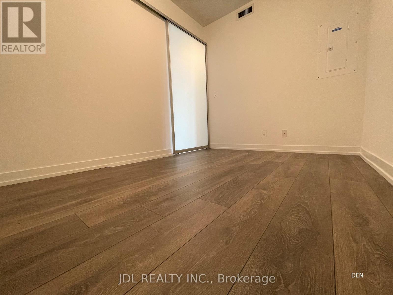 1603 - 60 Shuter Street, Toronto, Ontario  M5B 0B7 - Photo 4 - C12580798