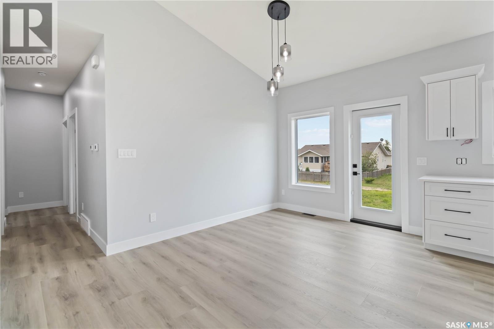 208 2nd Street S, Waldheim, Saskatchewan  S0K 4R0 - Photo 12 - SK024801