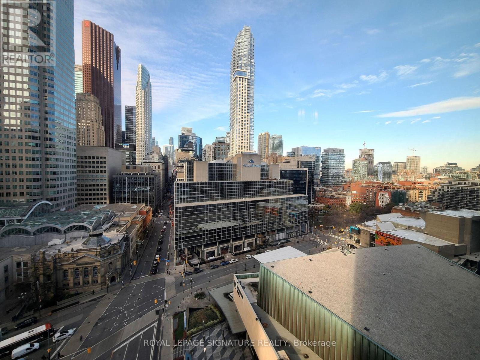 1505 - 8 The Esplanade, Toronto, Ontario  M5E 0A6 - Photo 10 - C12581516