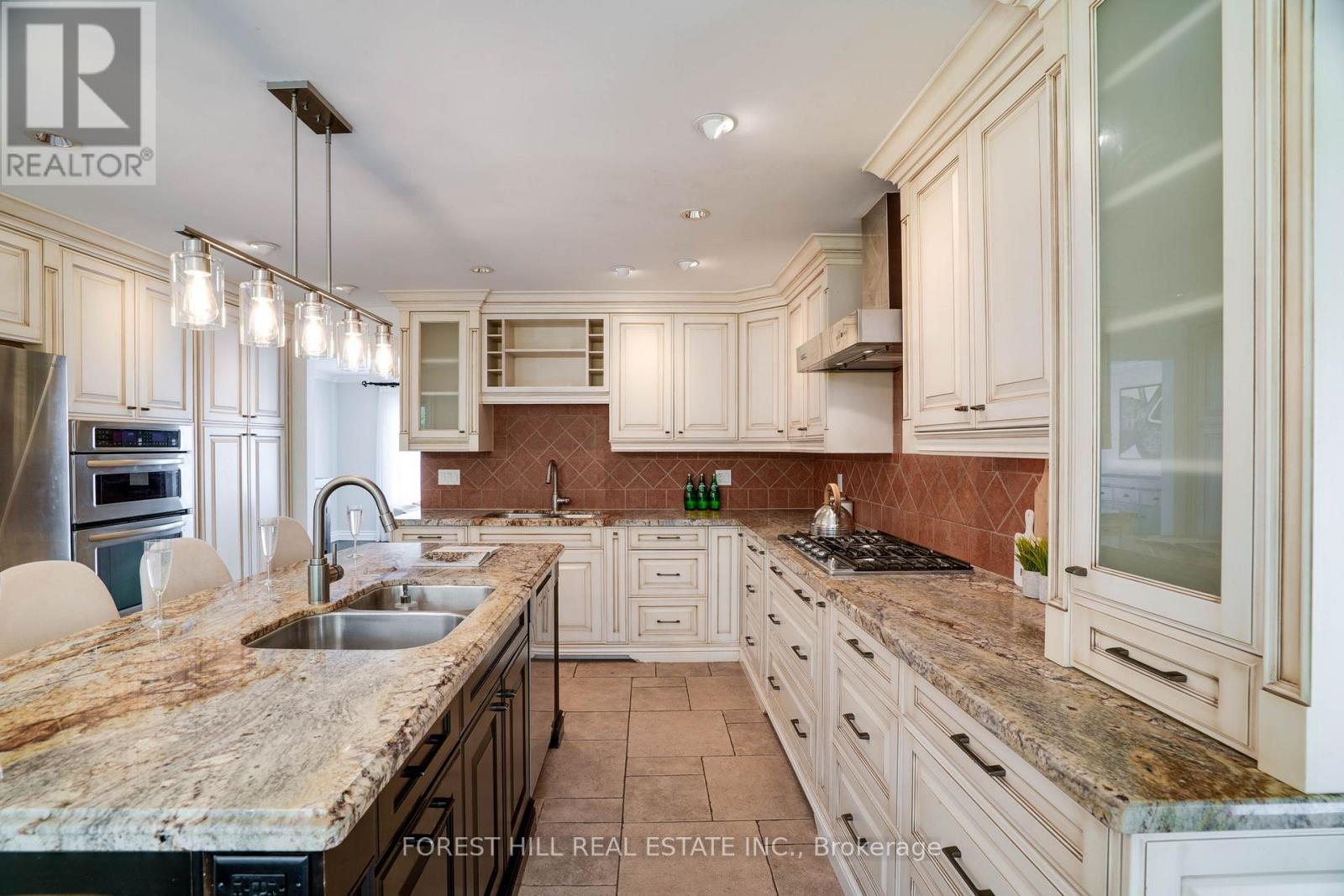 244 Waterloo Avenue, Toronto, Ontario  M3H 3Z4 - Photo 12 - C12581532