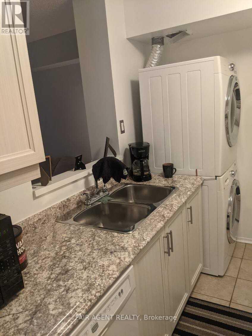 1708 - 3077 Weston Road, Toronto, Ontario  M9M 3A1 - Photo 3 - W12054083