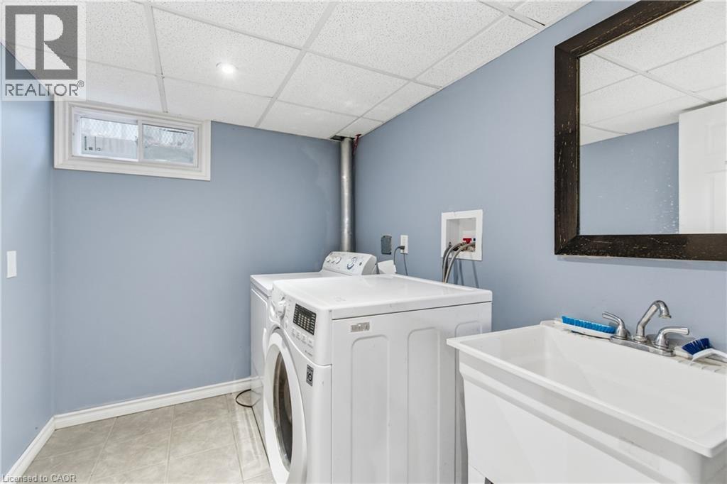 22 Colonial Street, Welland, Ontario  L3C 5W5 - Photo 31 - 40790872