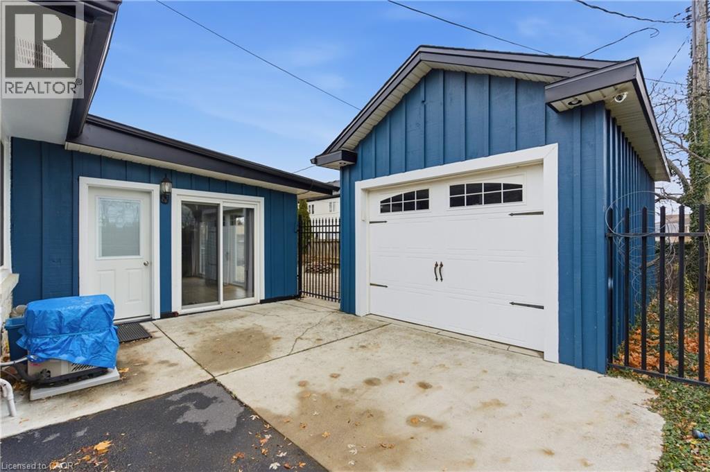 22 Colonial Street, Welland, Ontario  L3C 5W5 - Photo 35 - 40790872