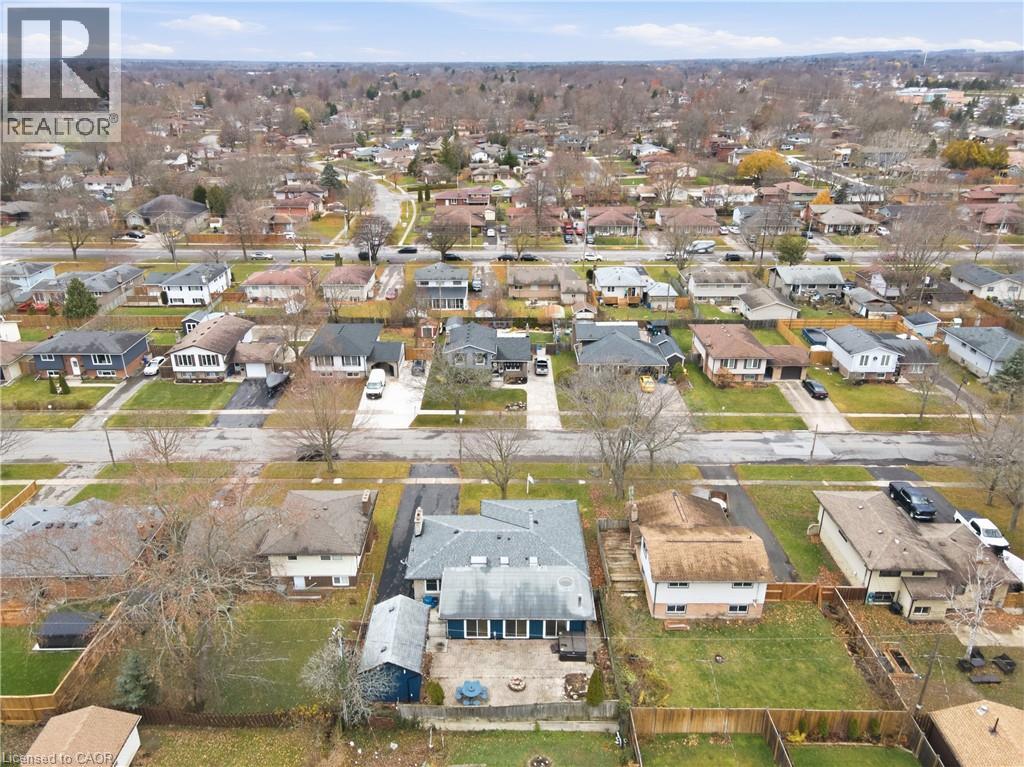 22 Colonial Street, Welland, Ontario  L3C 5W5 - Photo 40 - 40790872