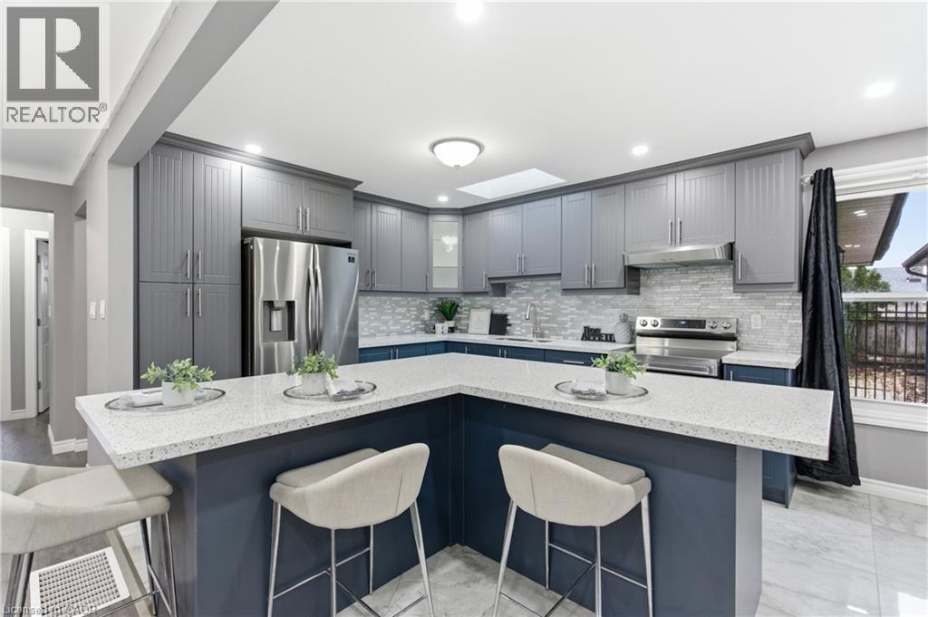 22 Colonial Street, Welland, Ontario  L3C 5W5 - Photo 9 - 40790872