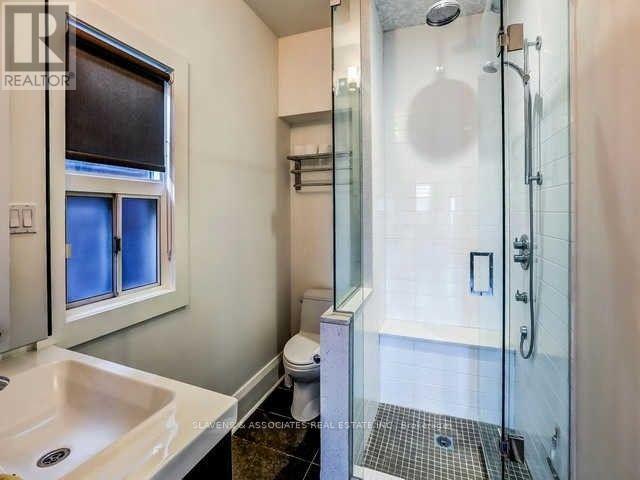 13 Sutherland Avenue, Toronto, Ontario  M4C 1R8 - Photo 11 - E12581508