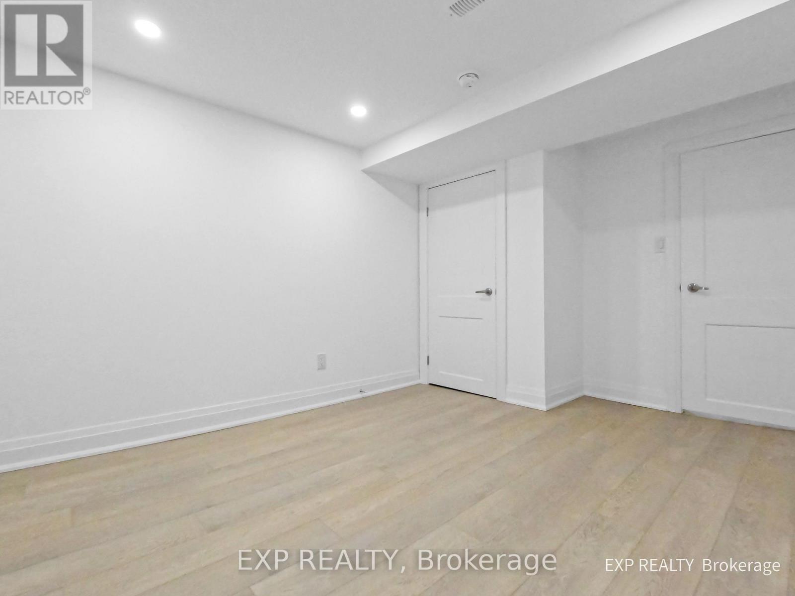 134 Glenshephard Drive, Toronto, Ontario  M1K 4N6 - Photo 19 - E12580572