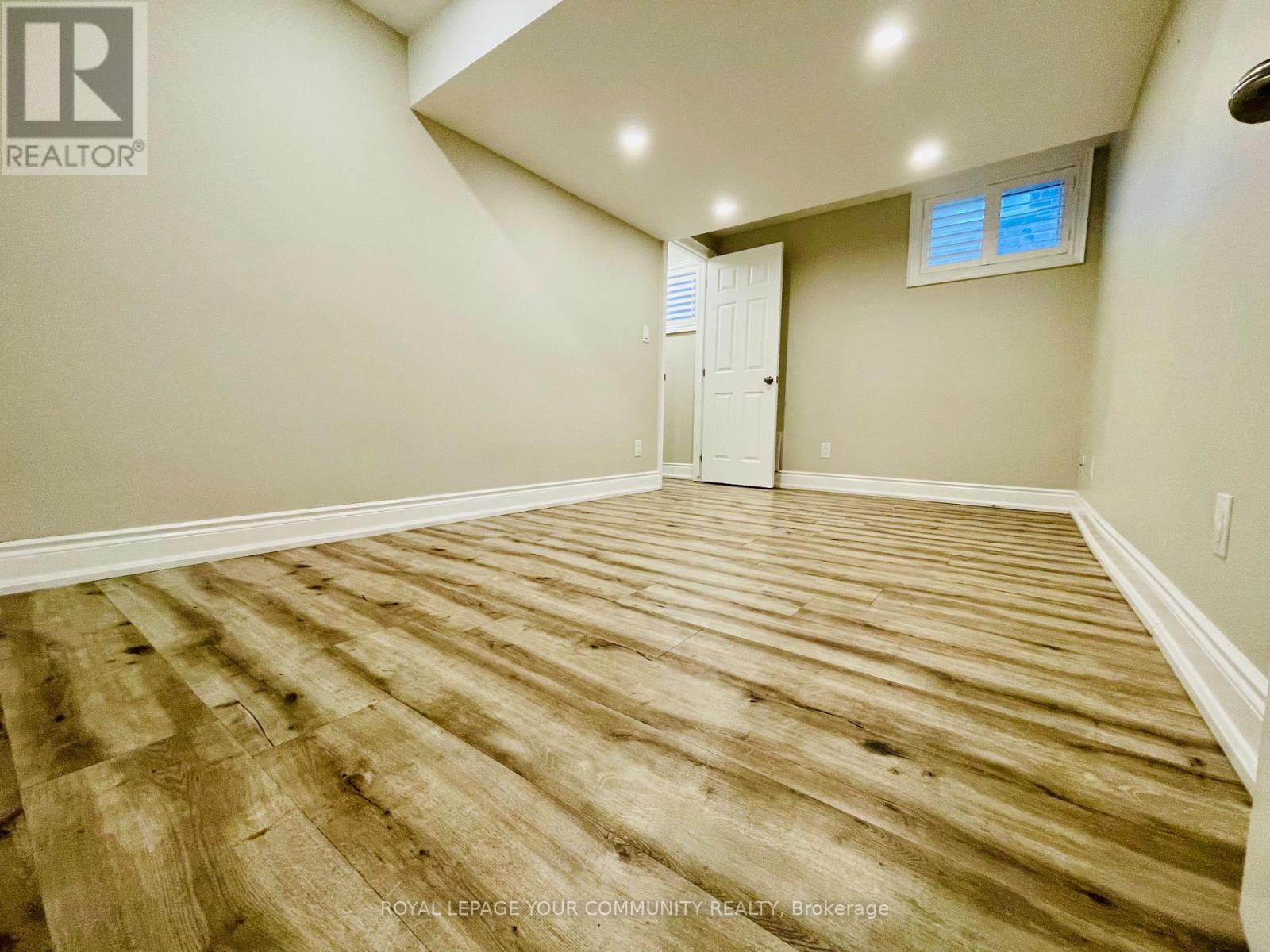 Basement - 996 Booth Avenue, Innisfil, Ontario  L9S 0A4 - Photo 7 - N12581518