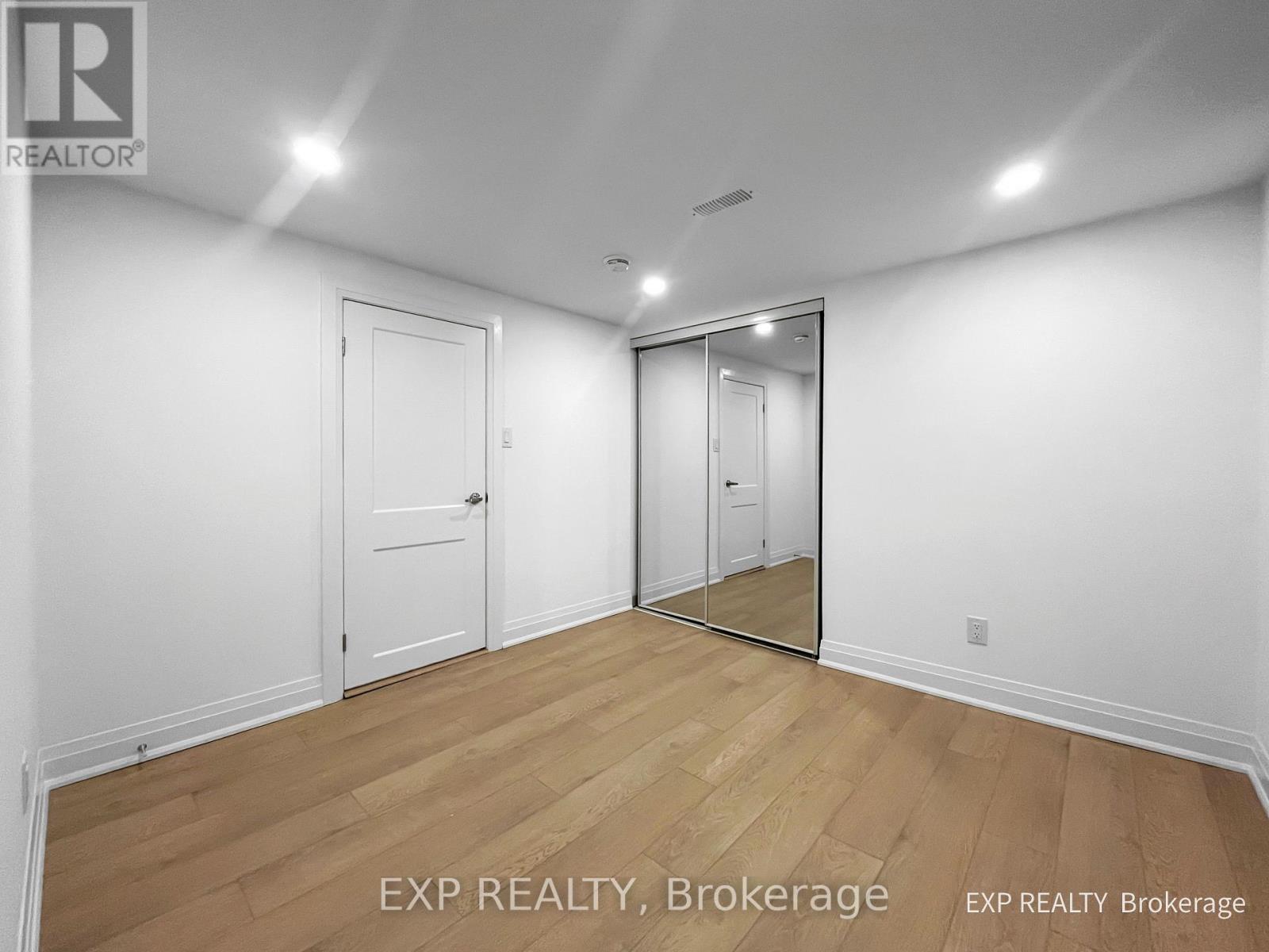 134 Glenshephard Drive, Toronto, Ontario  M1K 4N6 - Photo 18 - E12580572