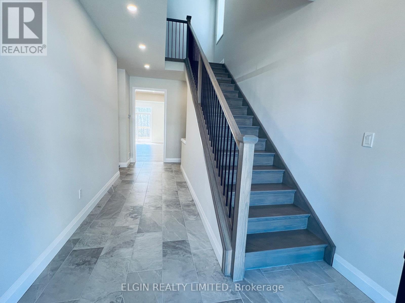 25-49 Royal Dornoch Drive, St. Thomas, Ontario  N5R 0P4 - Photo 5 - X12581564